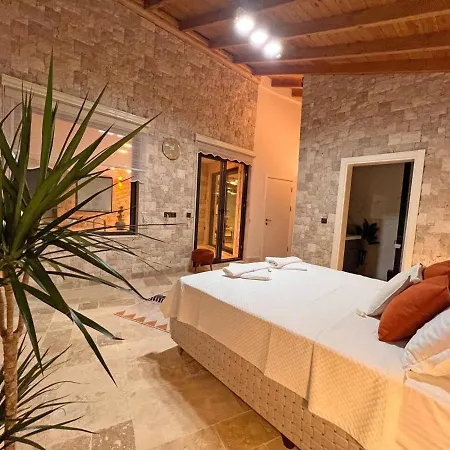 Poyraz Hotel *